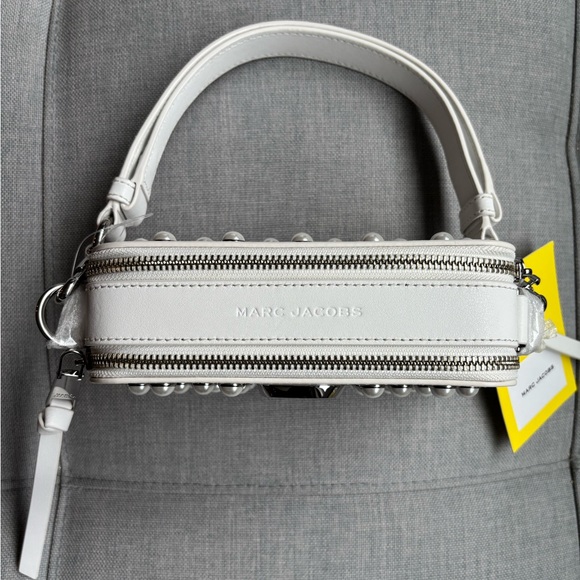 Marc Jacobs Pearl Snapshot Leather Shoulder Bag - Picture 3 of 11